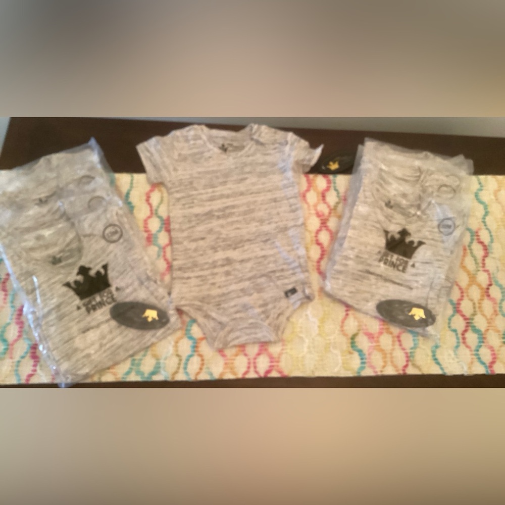 NWT 12 mon Heather Gray Baby Onesie Bodysuit -
